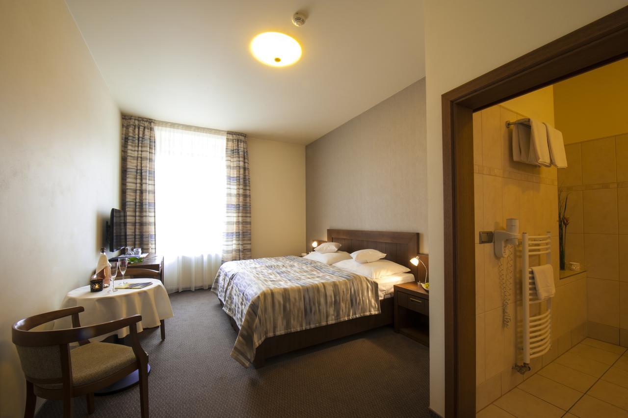 Hotel Mario Lednice Ngoại thất bức ảnh