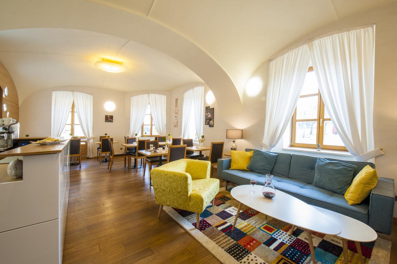 Hotel Mario Lednice Ngoại thất bức ảnh
