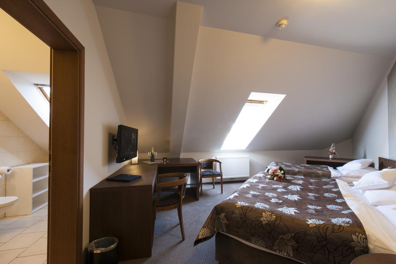 Hotel Mario Lednice Ngoại thất bức ảnh