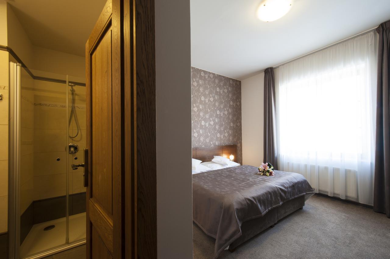 Hotel Mario Lednice Ngoại thất bức ảnh