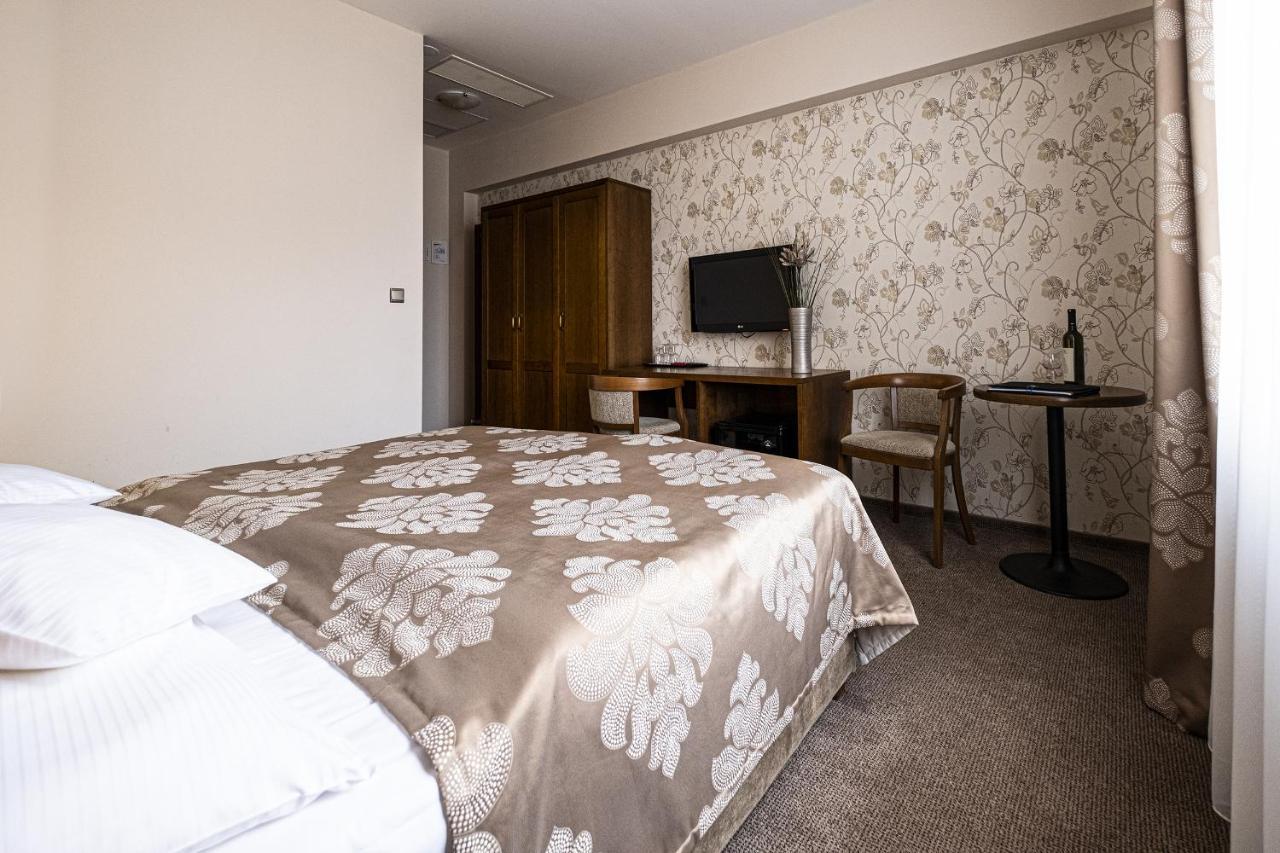 Hotel Mario Lednice Ngoại thất bức ảnh